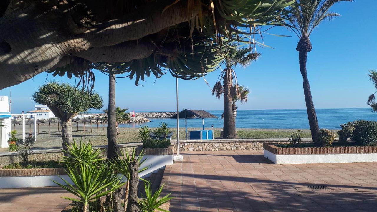 Apartamento 409 Marina Real Puerto De La Duquesa Playa マニルバ エクステリア 写真