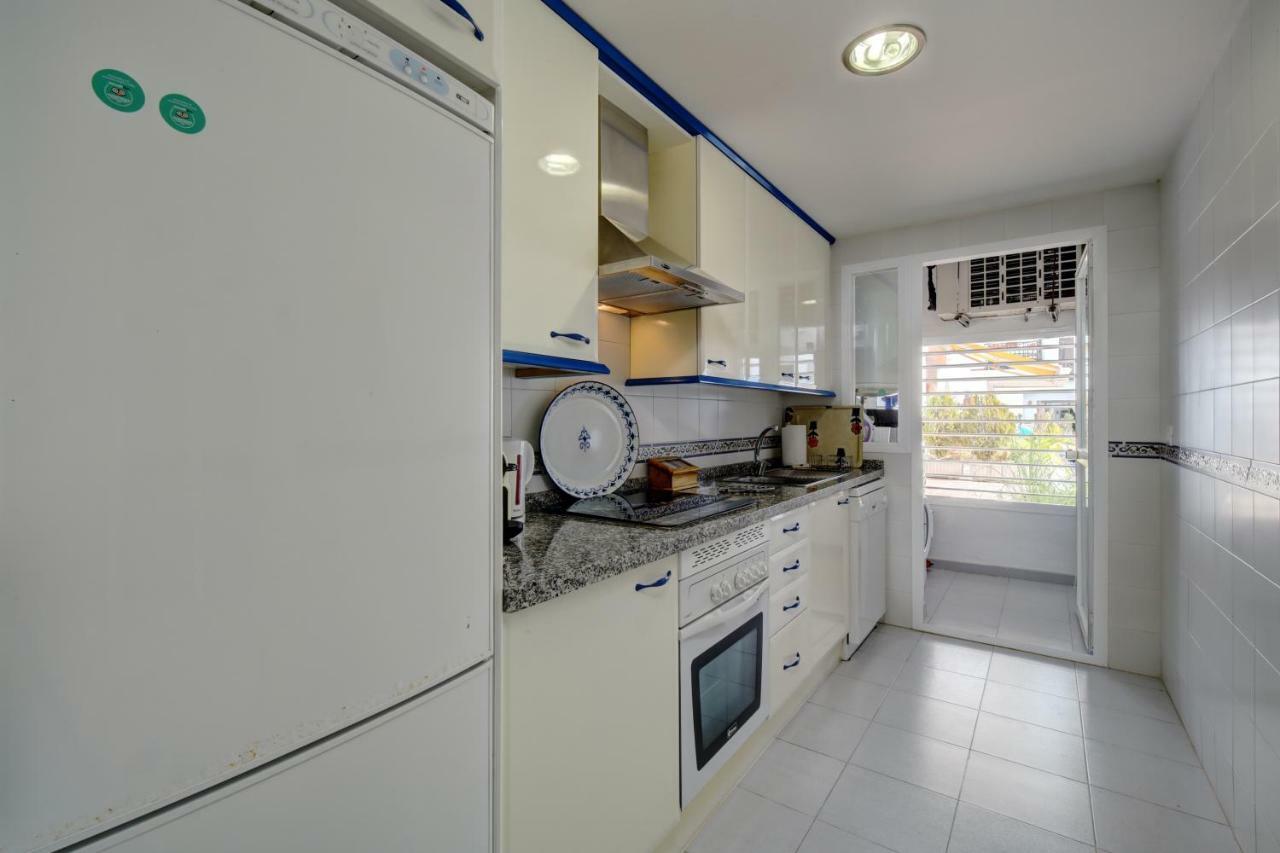 Apartamento 409 Marina Real Puerto De La Duquesa Playa マニルバ エクステリア 写真