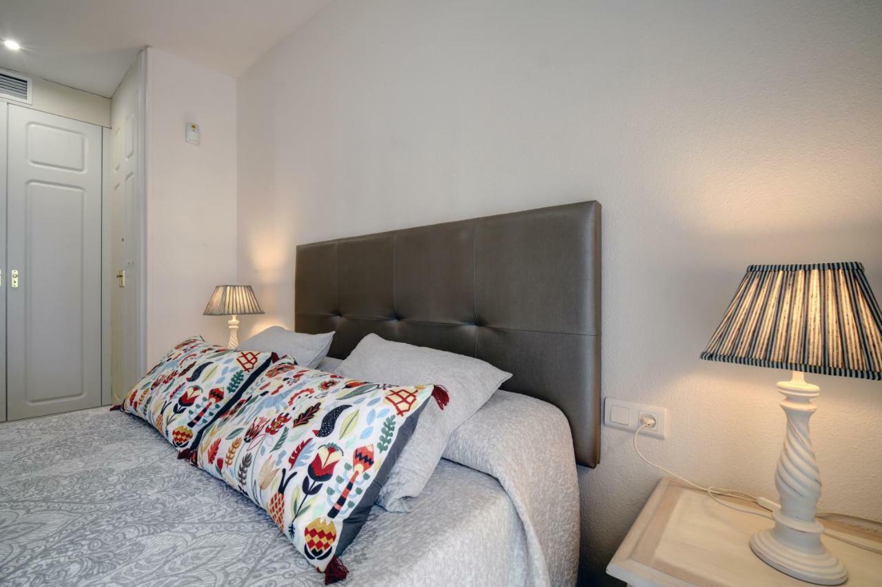 Apartamento 409 Marina Real Puerto De La Duquesa Playa マニルバ エクステリア 写真