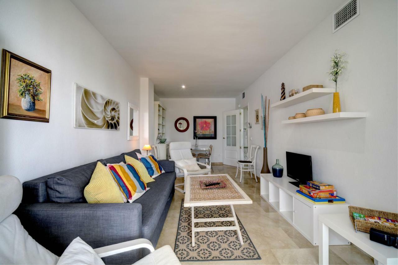 Apartamento 409 Marina Real Puerto De La Duquesa Playa マニルバ エクステリア 写真